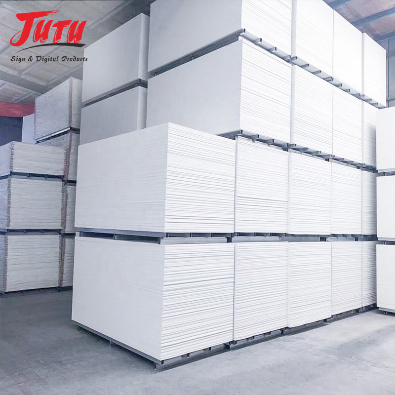 sert k&ouml;p&uuml;k tahtası